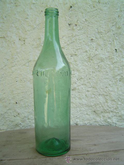 Botellas antiguas: BOTELLA CINZANO LETRAS EN RELIEVE - Foto 1