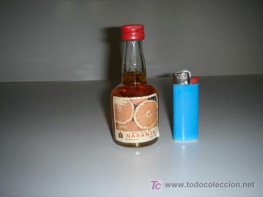 Botellas antiguas: Botella de licor de naranja - Foto 1