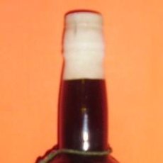 Botellas antiguas: BOTELLA DE VINO TINTILLA DE ROTA, PARA LA REUNION DE LOS ORG. COFRADES, ROTA,18/10/1980