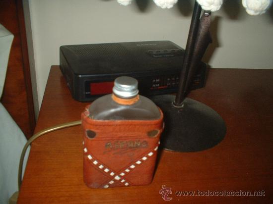 Botellas antiguas: petaca casera de wihisqui - Foto 2