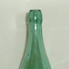 Botellas antiguas: BOTELLA AGUA OXIGENADA FORET (FALTA TAPÓN). ALTURA 10,5 CM. Lote 25644355