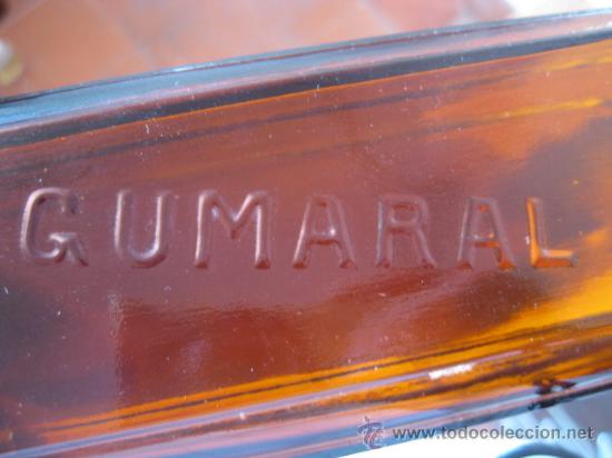 Botellas antiguas: BOTE MEDICAMENTO GUMARAL CON LETRAS EN RELIEVE - Foto 2