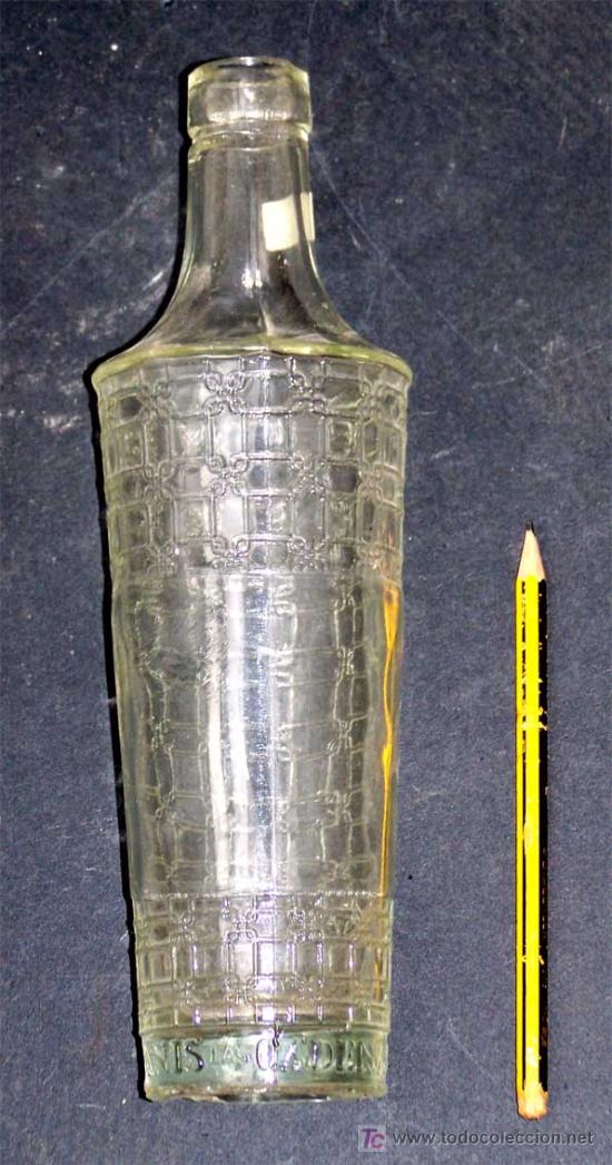 Botellas antiguas: Botella medio litro anis Las Cadenas - Foto 1