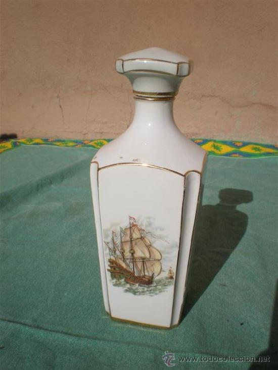 Botellas antiguas: botella de porcelana brandy - Foto 1