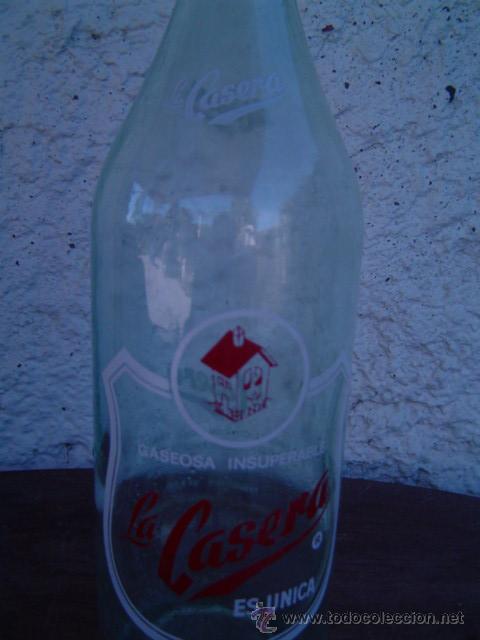 Botellas antiguas: BOTELLA GASEOSA LA CASERA - Foto 2