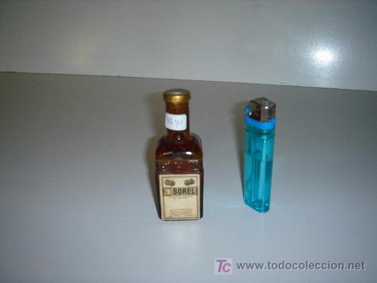 Botellas antiguas: botellin de licor antiguo - Foto 1