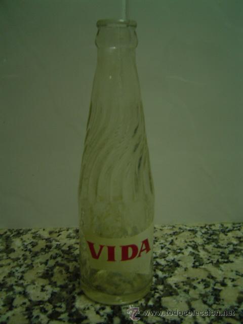 Botellas antiguas: BOTELLIN DE VIDA - Foto 1