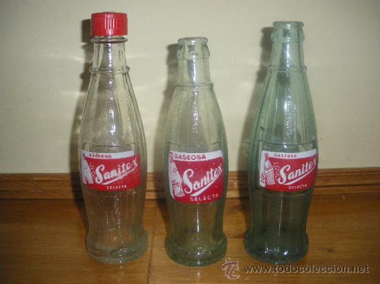Botellas antiguas: LOTE SANITEX. - Foto 1