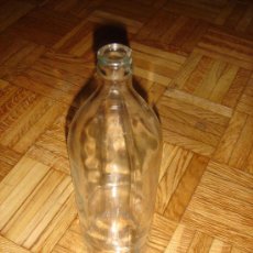 Botellas antiguas: BOTELLA DE ACEITE DE SOJA \\ OLIVA DE PLASENCIA \\ CA. 1940. Lote 26534042