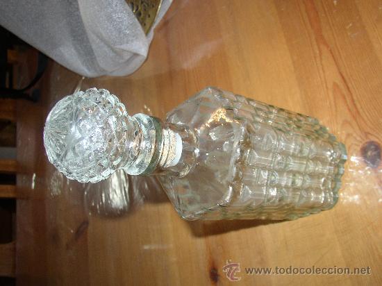 Botellas antiguas: Decorativa botella para licores. - Foto 1