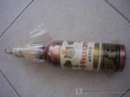 Botellas antiguas: Botella A.R.VALEDESPINO JEREZ - Foto 3