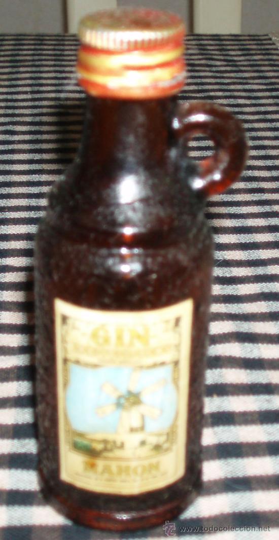 Botellas antiguas: botellin de gin de mahon - Foto 1
