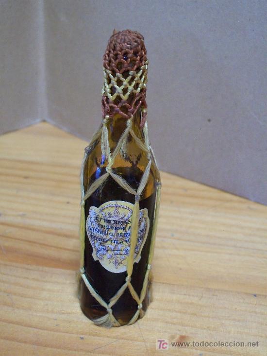 Botellas antiguas: BOTELLIN DE BRANDY DE JEREZ CENTENARIO - Foto 2