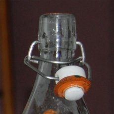 Botellas antiguas: BOTELLA DE GASEOSA COLÓN DE PALENCIA. Lote 219284423