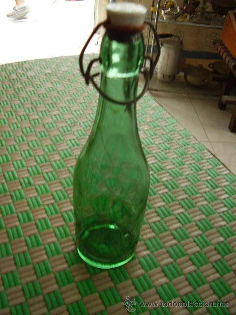 Botellas antiguas: Agua Oxigenada Foret - Foto 1