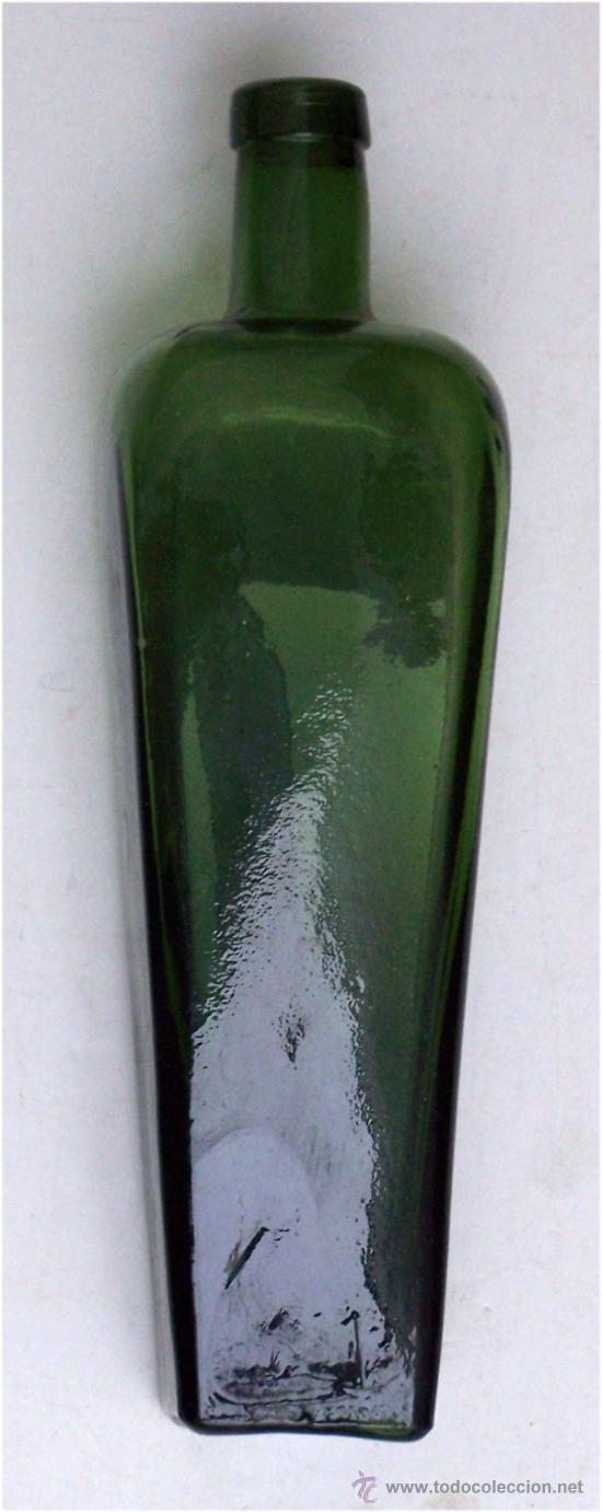 Botellas antiguas: botella cuadrangular, principios del S. XX. Fabricada por V.E. - Foto 1