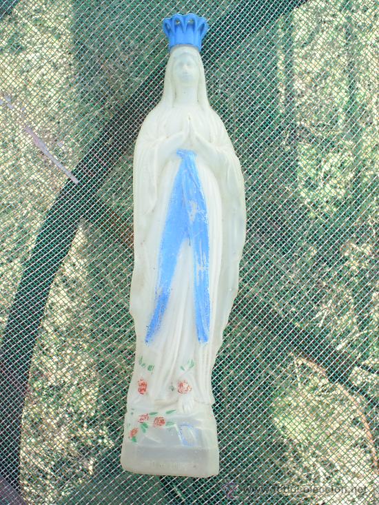 Botellas antiguas: botella de plastico de nuestra se&ntilde;ora de lourdes - Foto 5