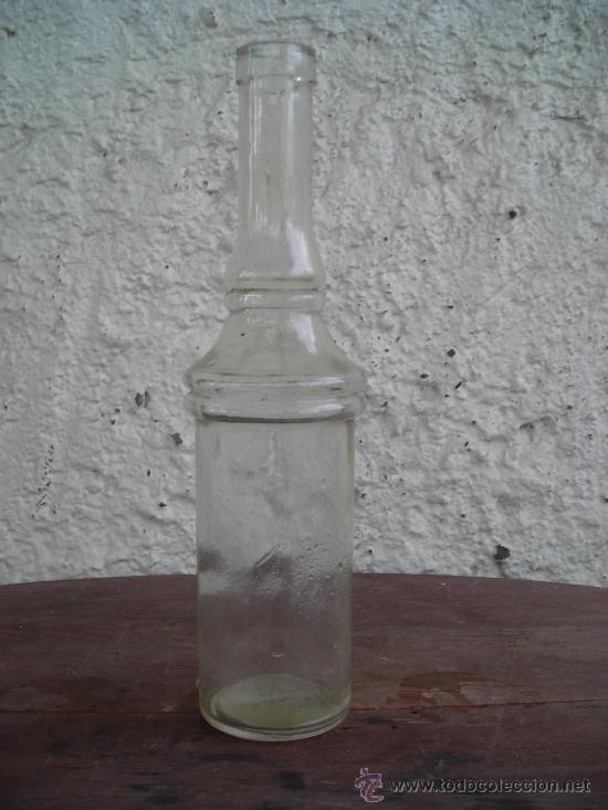 Botellas antiguas: BOTELLA JARABES MOR LERIDA LETRAS EN RELIEVE EN LA BASE - Foto 1