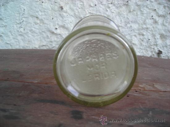 Botellas antiguas: BOTELLA JARABES MOR LERIDA LETRAS EN RELIEVE EN LA BASE - Foto 2