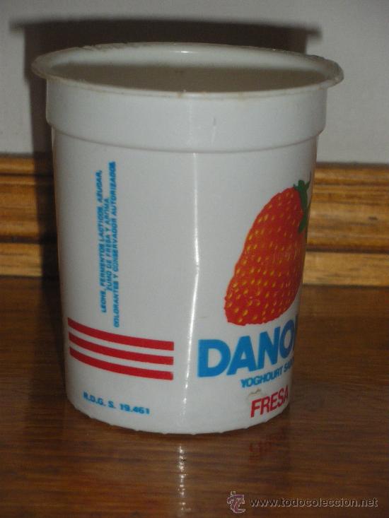 Botellas antiguas: DANONE FRESA. - Foto 2