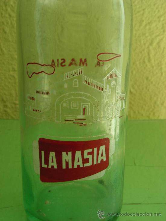 Botellas antiguas: BOTELLA GASEOSA LA MASIA - Foto 2