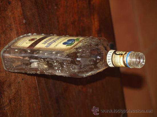 Botellas antiguas: BOTELLA LICOR DE CIRUELA ALEM&Aacute;N CON BONITOS RELIEVES - Foto 5