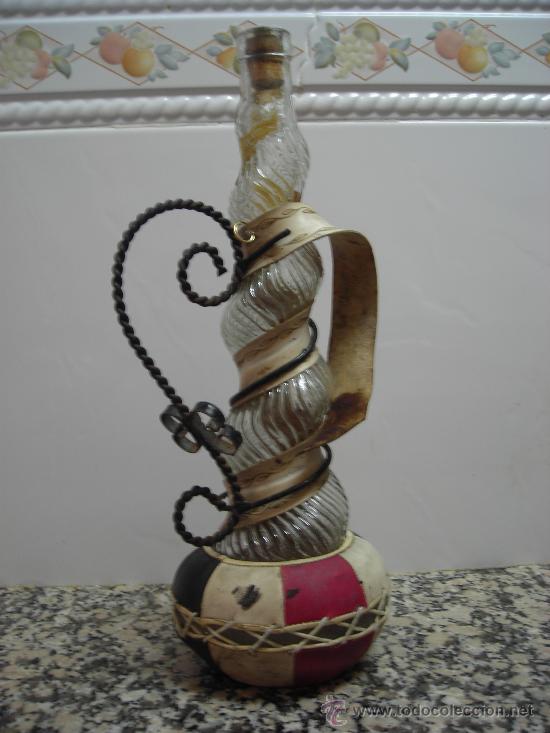 Botellas antiguas: BOTELLA LAMPARA CON AGARRADERO - Foto 2