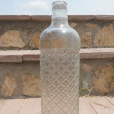 Botellas antiguas: ANTIGUA BOTELLA TALLADA. 1 LITRO.