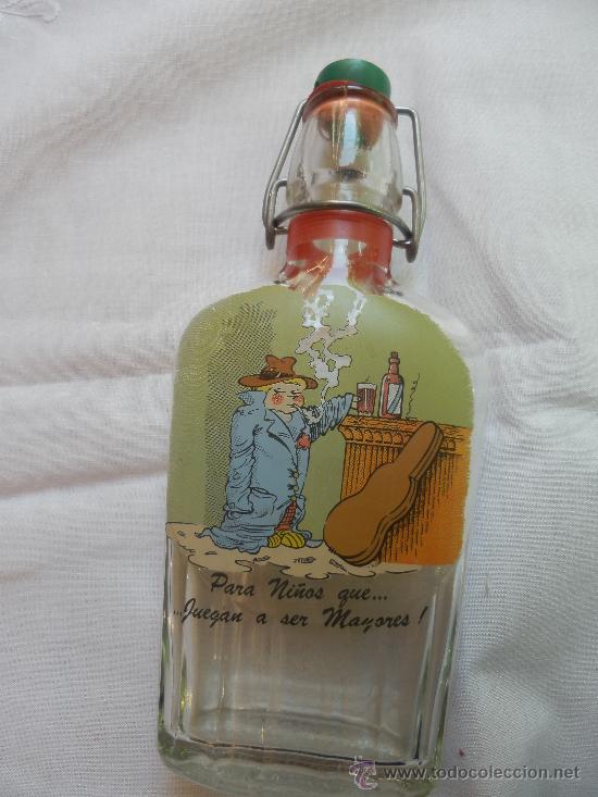 Botellas antiguas: BOTELLA CON ESTAMPACION - Foto 1