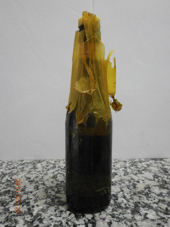 Botellas antiguas: BOTELLA LICOR CO&Ntilde;AC. LIQUIDO NO ORIGINAL ORTE - MADRID - Foto 3