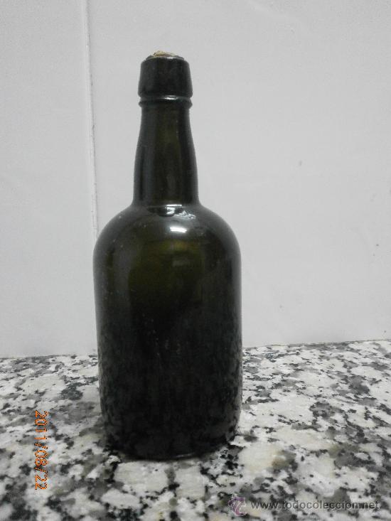 Botellas antiguas: PEQUE&Ntilde;O BOTELLIN. N&ordm; EN LA BASE - Foto 1