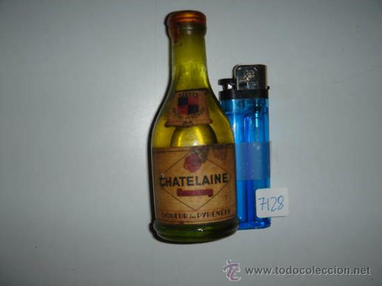 Botellas antiguas: Antiguo botell&iacute;n de CHATELAINE, Liqueur des Pyr&eacute;nees. - Foto 1