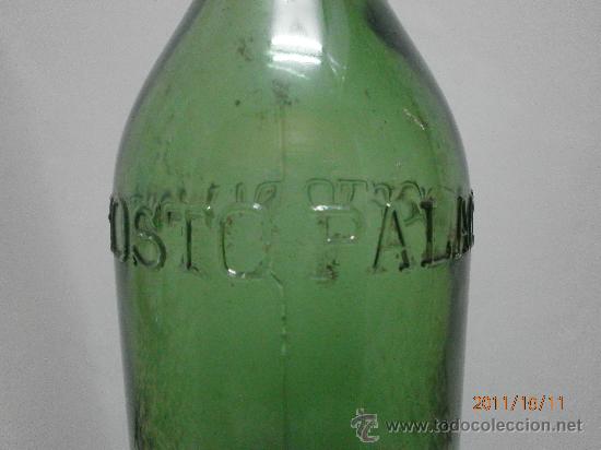 Botellas antiguas: BOTELLA MOSTO PALACIO LETRAS EN RELIEVE. - Foto 2