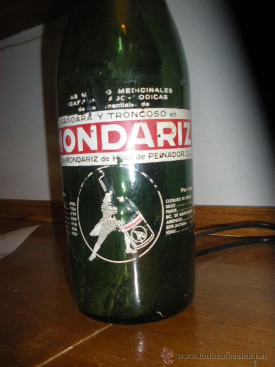 Botellas antiguas: AGUAS DE MONDARIZ. - Foto 2
