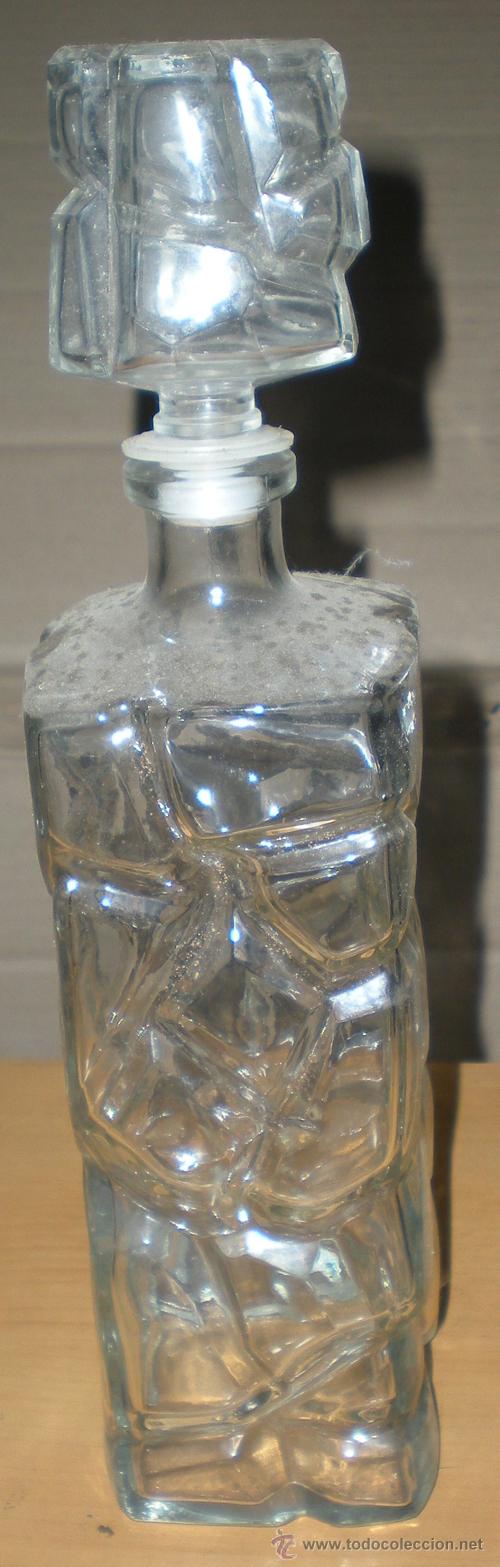 Botellas antiguas: BOTELLA TALLADA - Foto 1