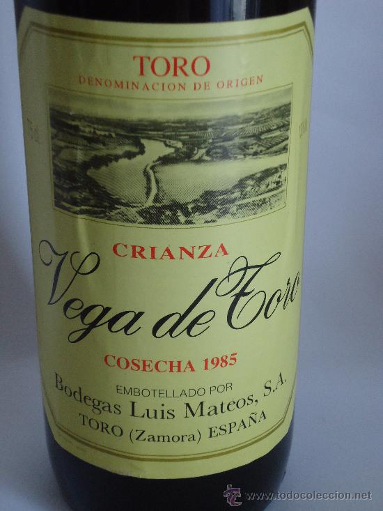 Botellas antiguas: Botella de vino de Toro crianza 1985 - Foto 2