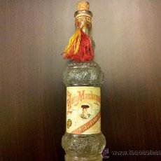 Botellas antiguas: RUTE CÓRDOBA - BOTELLA PEQUEÑA ANIS SECO MACHAQUITO -ALTURA 18 CM SELLO 4 CENTIMOS ESTADO PERFECTO. Lote 30975399