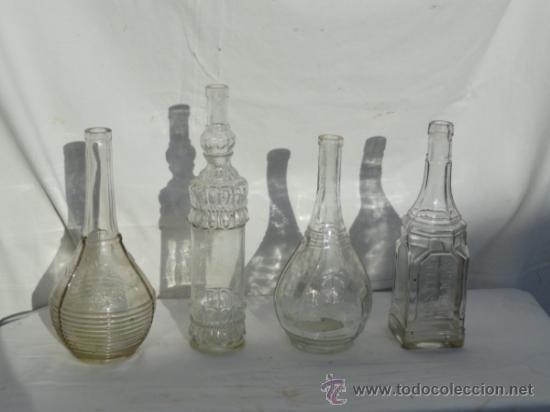 Botellas antiguas: LOTE DE 4 BOTELLAS DE CRISTAL. - Foto 1