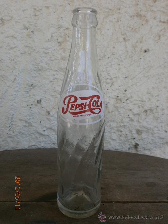 Botellas antiguas: BOTELLA PEPSI COLA SERIGRAFIADA - Foto 1