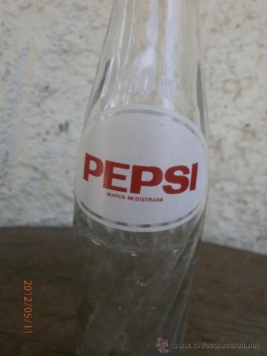 Botellas antiguas: BOTELLA PEPSI COLA SERIGRAFIADA - Foto 3