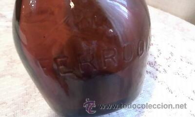Botellas antiguas: Antigua botella de FERROQUINA. - Foto 4