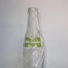 Bottiglie antiche: BOTELLA REFRESCO *MIRINDA* 25 CL.-MOD.2- *ELABORADO POR LOS FABRICANTES/DE PEPSI-COLA* SERIGR. VERDE. Lote 31999967