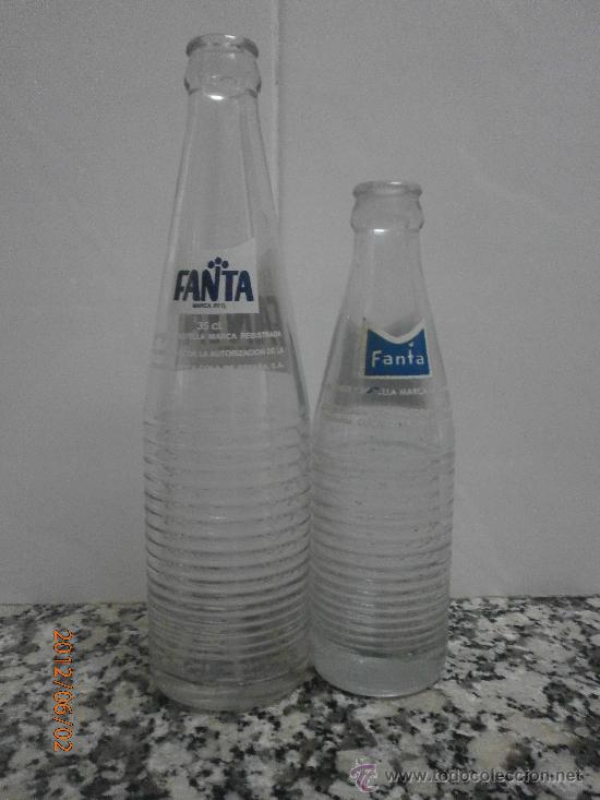 Botellas antiguas: 2 BOTELLAS FANTA  SERIGRAFIADAS - Foto 2