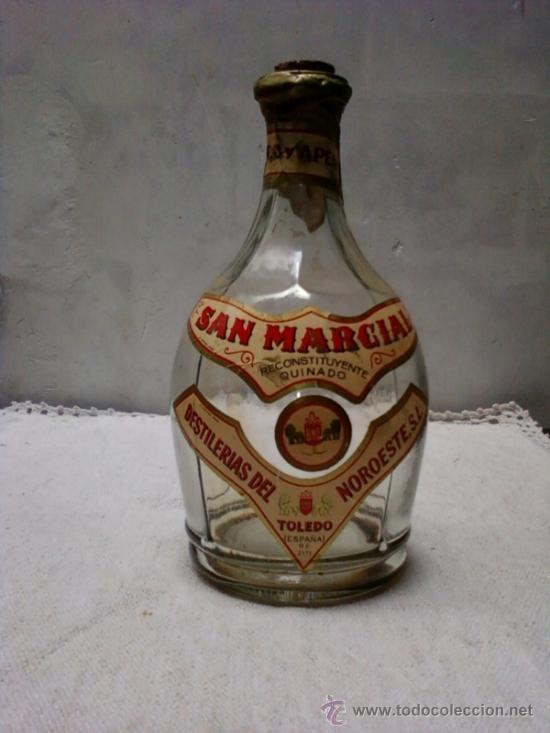 Botellas antiguas: BOTELLA DE SAN MARCIAL - Foto 1