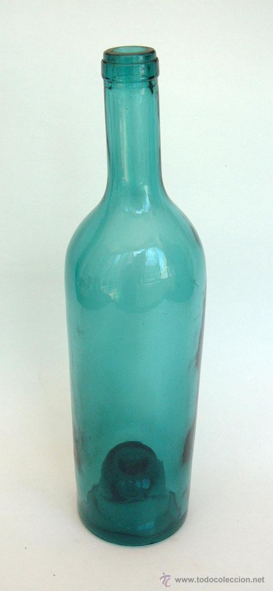 Botellas antiguas: Botella verde azulada - Foto 1