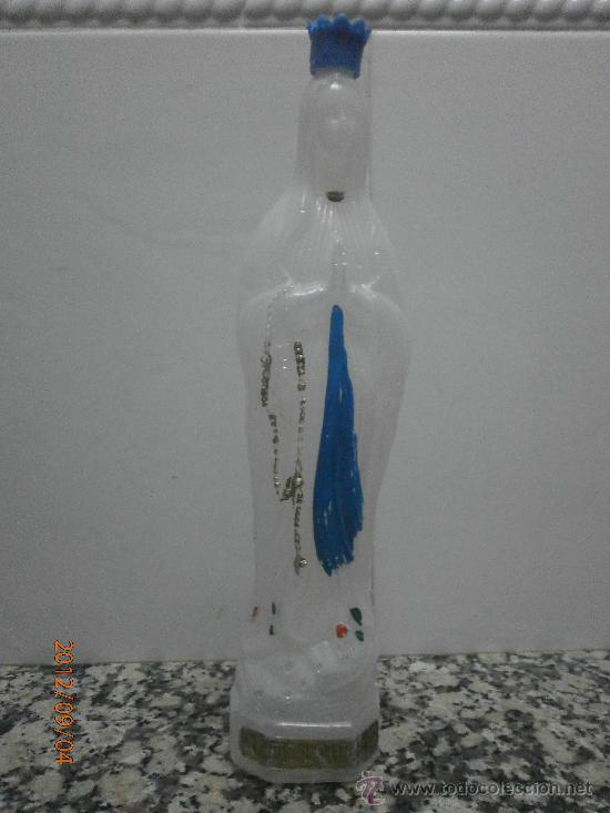 Botellas antiguas: BOTELLA PLASTICO VIRGEN DE LOURDES - Foto 1