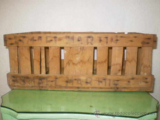 Botellas antiguas: ANTIGUA CAJA MADERA - Foto 1