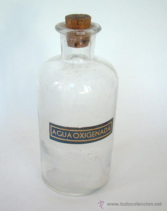 Botellas antiguas: Botella de Agua Oxigenada - Foto 1