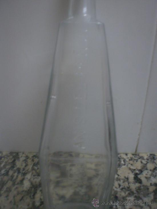 Botellas antiguas: ANIS DEL PE&Ntilde;ON LETRAS EN RELIEVE - Foto 2