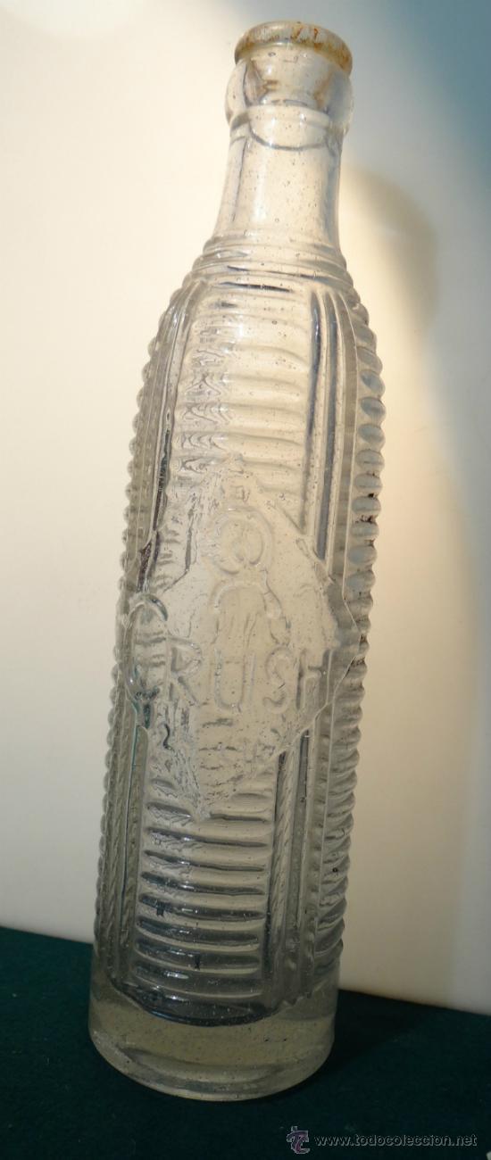 Botellas antiguas: CRUSH - BOTELLA DE REFRESCO - RELIEVE - - Foto 1